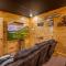 Good Times 2 - Family Lodge-Fire Pit, Theater, Hot Tub & Pool Table - 赛维尔维尔