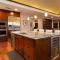 ISLAND VIEW Impeccable 4BR KaMilo Home with Impressive Views Bikes - Waikoloa