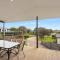Spacious 4-Bd in Cowes sleeps 8