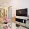 Elegant 1BR Retreat with Rooftop Pool in JVC - Dubaj