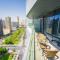 Elegant 1BR Retreat with Rooftop Pool in JVC - Dubaj