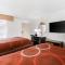 Super 8 by Wyndham Baton Rouge/I-10