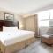 Coast Calgary Downtown Hotel & Suites by APA