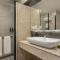 Lilium Hotel & Suites