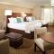 Hawthorn Suites by Wyndham Bridgeport - Bridgeport