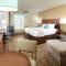 Hawthorn Suites by Wyndham Bridgeport - Bridgeport