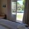 AppleBee Guest Cottages - Grahamstown
