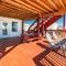 Unobstructed Oceanfront SEA TURTLE Unit 2 Beach Pad!