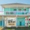 The Blue Haven - Cute Beach Bungalow With Easy Access to Sand and Gulf Waters!