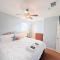 Unobstructed Oceanfront SEA OTTER Unit 4 Beach Pad!