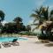 Oceanfront 3 Bedroom With Jacuzzi and Pool