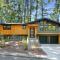 Family-Friendly Luxe Home with Sauna - mins to UO