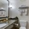 Best Western Plus Scottsdale Thunderbird Suites