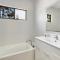 Woodville Beach Townhouse 6