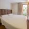 Vivaz Boutique Hotel