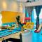 Atlantis 8-12pax/Netflix/Video game/5min to Jonker - 马六甲