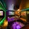 Jungle Love Room Balnéo/cinéma By HC