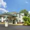 Econo Lodge Glens Falls - Lake George