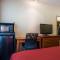 Econo Lodge Glens Falls - Lake George