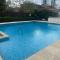 Apartamento en Summer Tower, Punta del Este con servicios - 埃斯特角城