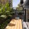 Sunlit Garden Oasis in Tel Aviv - 特拉维夫