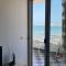 Sun, Sea and Serenity - Beachfront Apt with Sunset Views and Soothing Waves - Durazzo