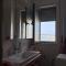 Sun, Sea and Serenity - Beachfront Apt with Sunset Views and Soothing Waves - Durazzo