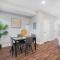 Luxury keyless free WiFi exit 11 - Clarksville