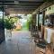 Goldy House, logement vue mer , jacuzzi 10min port et aéroport - Baimbridge