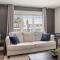 Luxurious Entire House with Cental AC, Double Car Garage Parking, Upgraded Appliances, King Size Bed, Two Living Rooms & More
