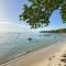 Centrally Located Beach and Restaurant Centric
