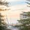 SUNSET GETAWAY GLENELG