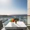 Marina view 2bd Luxury Ap