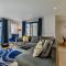 Byron - Luxury Self-Catering Coastal Apartment at the Heart of Woolacombe with Heated Indoor Pool & Gym - 4 Minutes Walk to Beach! 6 Middlecombe