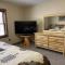Log Cabin INN HotTub Pool Trails ATV Snowmobile Nature - Eyedylwild Beach