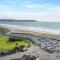 Byron - Luxury Self-Catering Coastal Apartment at the Heart of Woolacombe with Heated Indoor Pool & Gym - 4 Minutes Walk to Beach! 6 Middlecombe