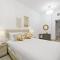 FIRST CLASS 3BR Burj Khalifa & Fountain View - Dubaj
