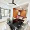 Modern 3BHK Apt for Big Groups & Family on EM Bypass