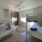 Spacious Unit in Convenient Location - Yarrawonga
