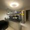 Luxury Apartment Hot Water,AC,WiFi,PS3