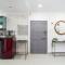 Alcove 1BHK Bandra W by The Bombay Home Company