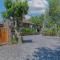 Yukke Tembi Homestay Yukke Tembi Homestay
