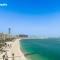HiGuests - Premier Beachfront Stylish 2BR Apt Plus Maid Room - 迪拜