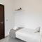 HiGuests - Premier Beachfront Stylish 2BR Apt Plus Maid Room - 迪拜