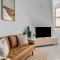 Modern Studio Retreat in Crown St with AirCon