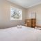 Cosy Modern Mountain Getaway Katoomba