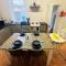 Town Centre House with parking, Wi-Fi
