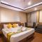 Yellow Pagoda Hotel
