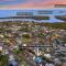 Holiday Home with Ocean Views Wamberal