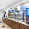 Holiday Inn Express Hotel & Suites Savannah Midtown by IHG